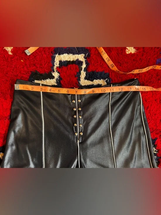 Deadstock 70s Vintage Fredricks of Hollywood Liquid Faux Leather studded Pants - Picture 8 of 12